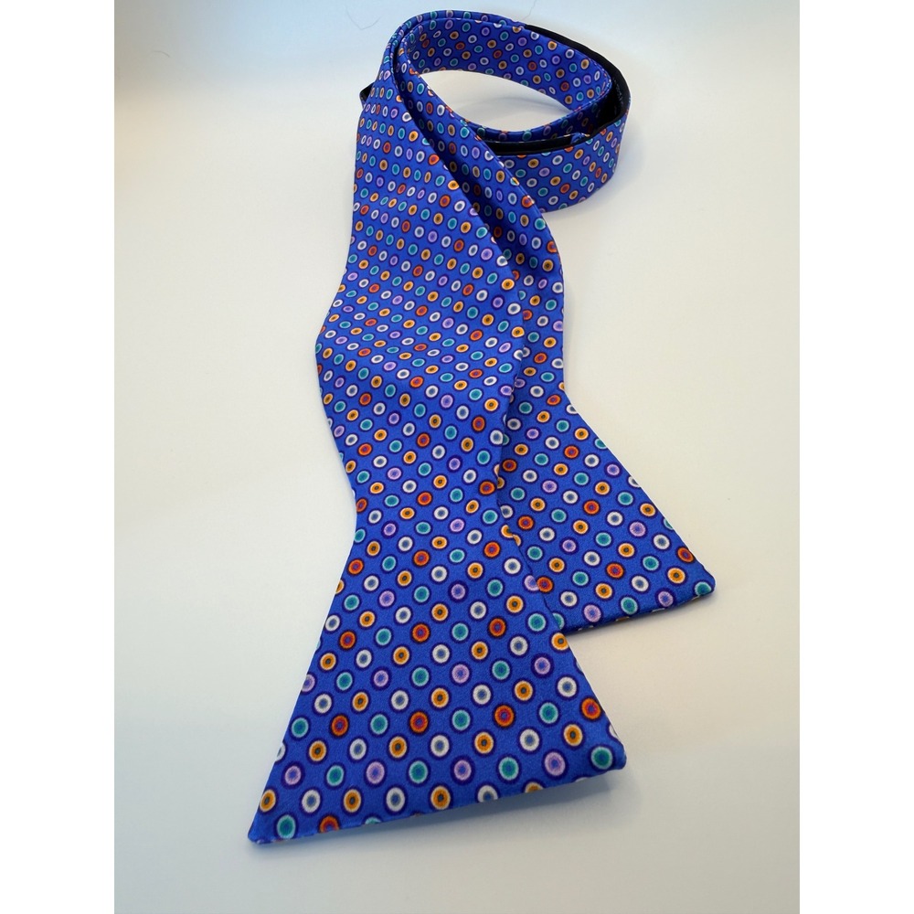 Jos. A. Bank Executive Collection Blue Silk Geometric Circle Bow Tie Italy